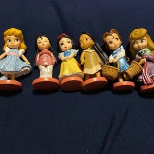 Lot of six Disney Animator collectible figures